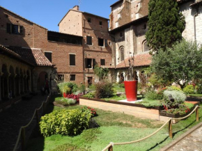 Appartement dans le cloître Saint Salvy à Albi.